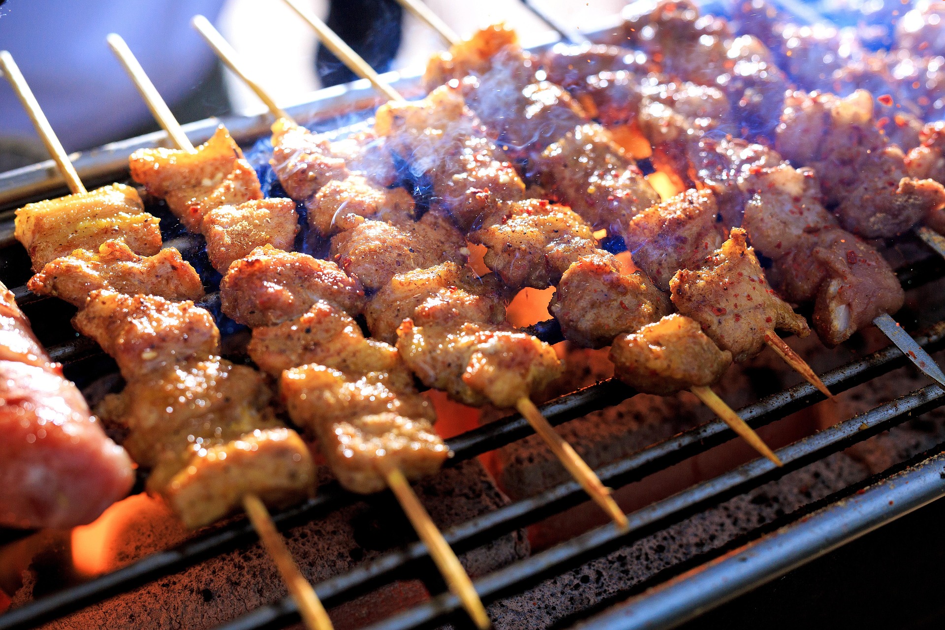 barbecue-6875418_1920.jpg